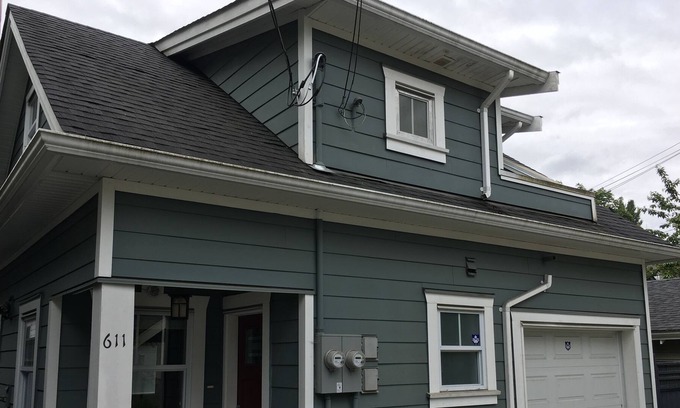 South Cambie House | Newer Lanehouse in Douglas Park