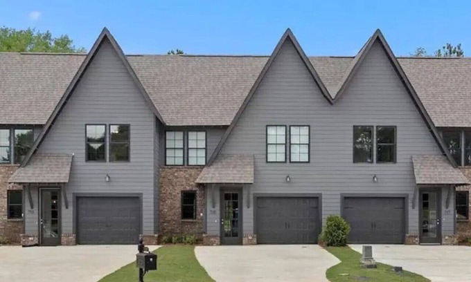 Auburn - Opelika House | Newly built 4 bedroom townhome near AU University