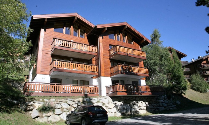 Grimentz Apartment | Newly Built Apt. In Traditional Swiss Style
