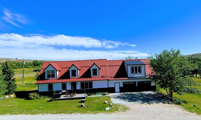 Red Lodge House | Newly remodeled 2-bedroom apartment with AC in Red Lodge