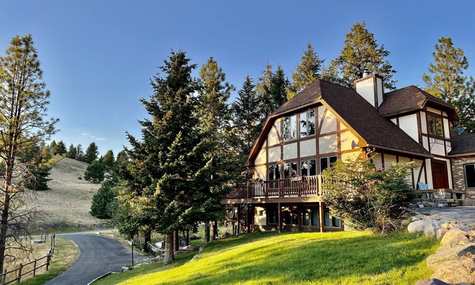 Kalispell House | Newly remodeled and conveniently located!