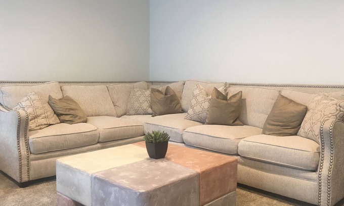 Costa Mesa Apartment | Newly remodeled apartment in the heart of Costa Mesa