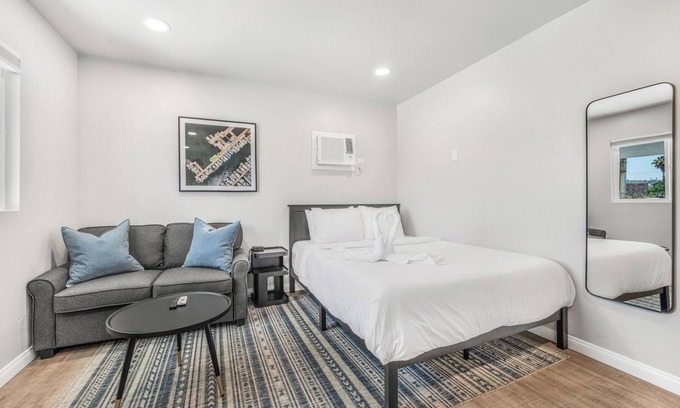 El Cajon Apartment | Newly Remodeled Apartment w/AC - Sleeps 3