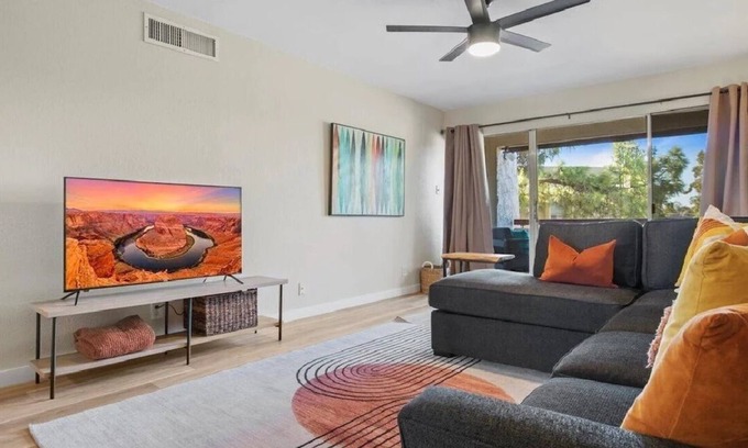 South Scottsdale Condo | Newly Remodeled Old Town Gem!
