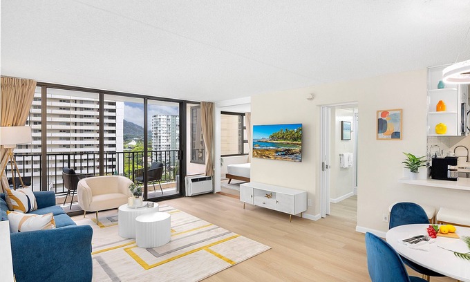Waikiki Condo | Newly Renovated 1BR w/Mountain View, Free Parking