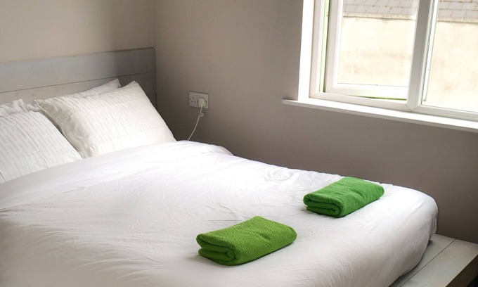 City Centre Dublin Apartment | Newly Renovated 3 Bedroom Apartment | City Centre Location