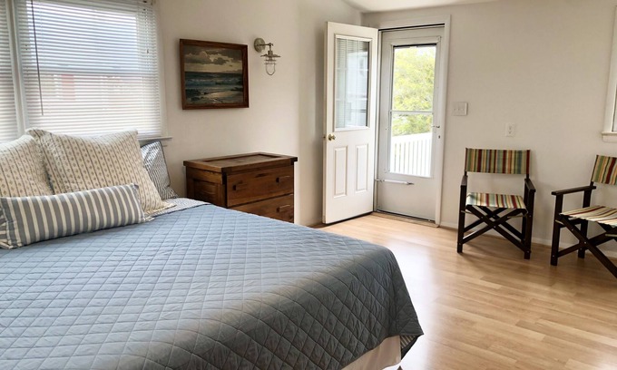 Surf City House | Newly renovated Cape Cod 4BR 2 Baths in LBI close to restaurants, and beach