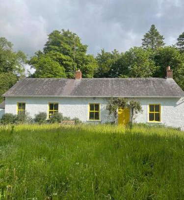 Scotshouse House | Newly renovated Cottage with private trout fishing set in beautiful wildlife estate