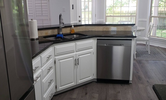 Temple House | Newly renovated, high-quality home in Temple medical district