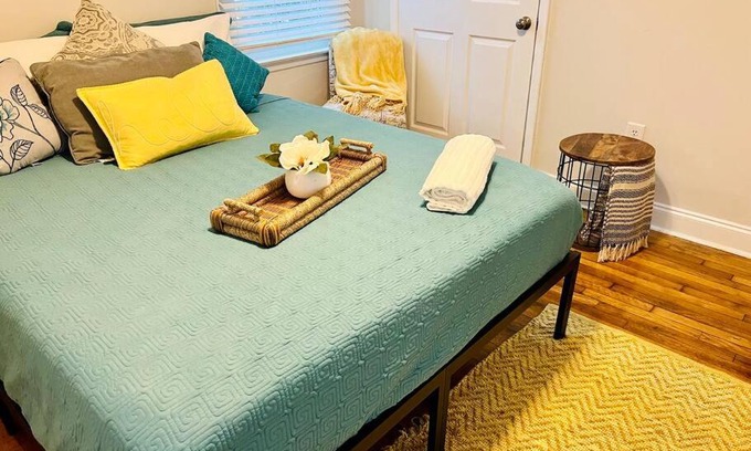 North Charleston House | Newly Renovated Historic Home Near Park Circle