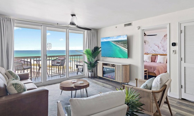 Destin Condo | Newly Renovated Luxury 2BR/2BA Beachfront Retreat with Panoramic Gulf Views!