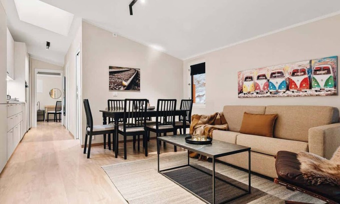 Bergen City Centre House | Newly Renovated Strandgaten Apartments for All Groups