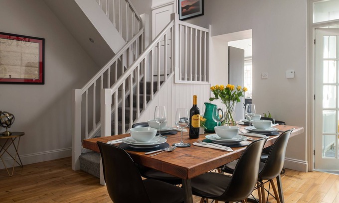 Llanrwst House | Newly renovated townhouse in Llanrwst, near Betws-y-Coed