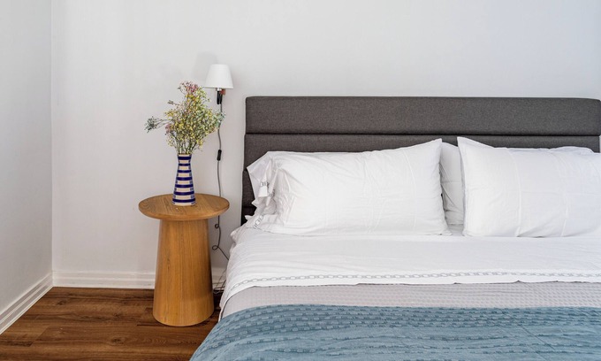 Kew Gardens Hills House | Newly renovated townhome with AC in Queens