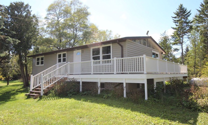 Sturgeon Bay House | Newly updated cottage on 13 acres only minutes from Potawatomi State Park!