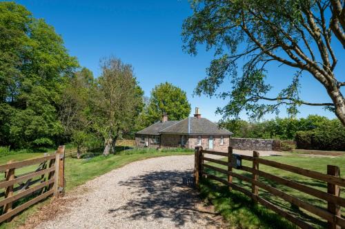 Brechin House | Newtonmill - Tranquillity in Rural Angus