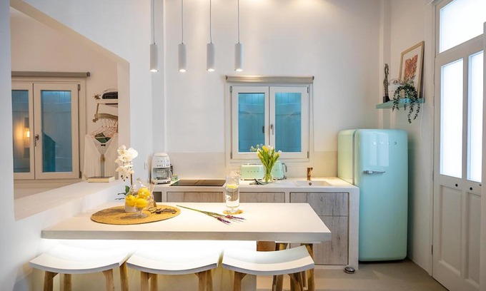 Ermoupoli Apartment | NiaN CYCLADIC SUITE