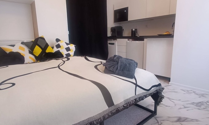 Podoli Apartment | Nice 1-bedroom apartment in Hlavní město Praha