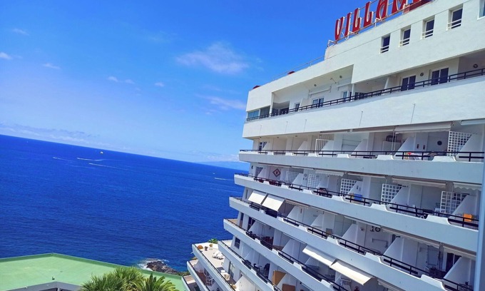 San Eugenio Apartment | NICE 3Bed APARTMENT IN THE CENTER OF COSTA ADEJE ON THE 1st COASTLINE