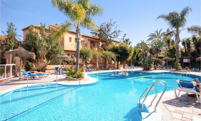 Mijas Apartment | Nice Apartment In Calahonda With Wifi