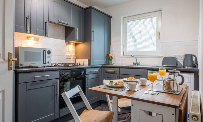 South Galson Apartment | Nice apartment for 4 people with WIFI, TV and parking