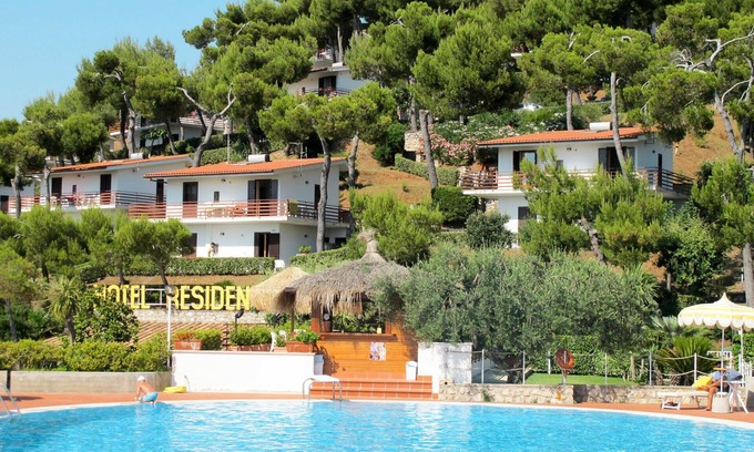 Sperlonga Apartment | Nice apartment for 4 people with pool, WIFI, A/C, TV, terrace and pets allowed