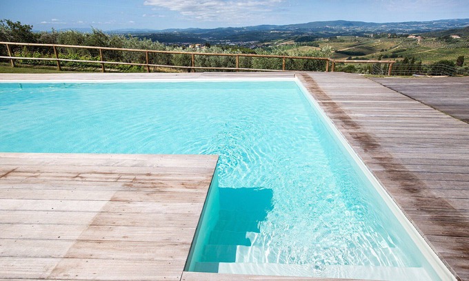 Poggibonsi Apartment | Nice apartment for 6 guests with pool, WIFI, A/C, TV and panoramic view, close to San Gimignano
