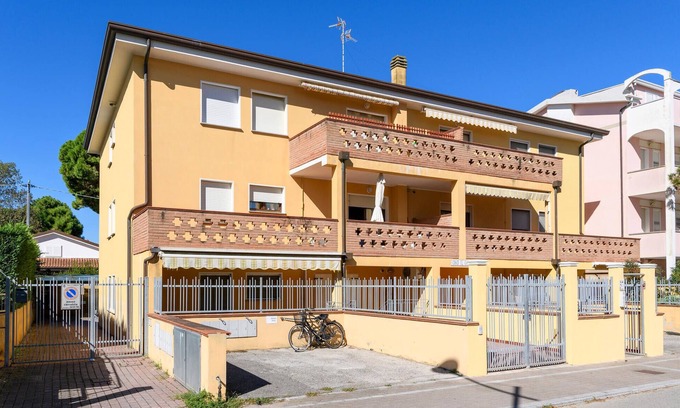 Lido degli Estensi Apartment | Nice apartment in Comacchio with WiFi