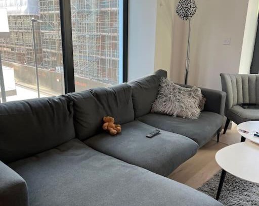 Docklands Apartment | Nice Apartment in East London