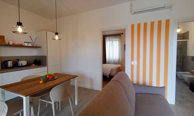 Laureto Villa | Nice apartment in villa for 4 guests with WIFI, hot tub, A/C, TV and veranda, close to Alberobello