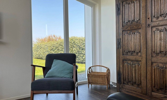Wemeldinge House | Nice apartment in villa for 4 people with WIFI, TV, terrace, panoramic view and parking