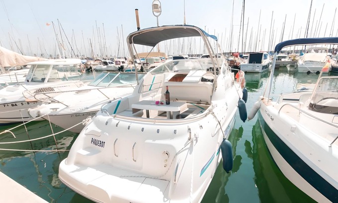 La Vila Olimpica del Poblenou Boat Rental | Nice boat in Barcelona Center
