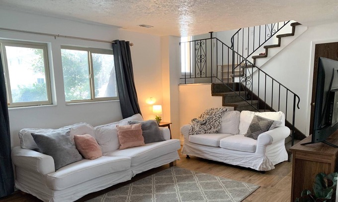 Midvale House | Nice Home 30 Minutes From the Slopes