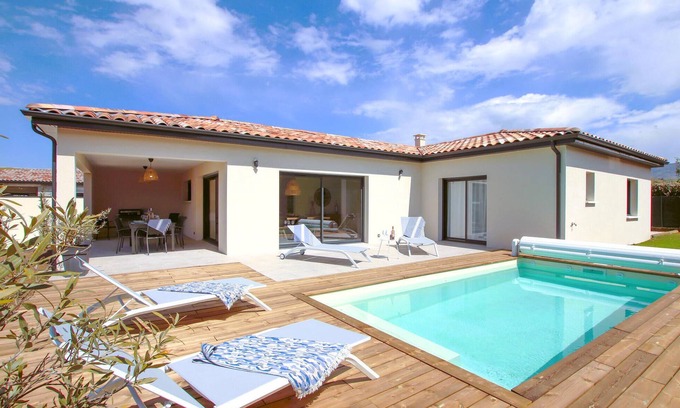 La Begude-de-Mazenc House | Nice home in La Bégude de Mazenc