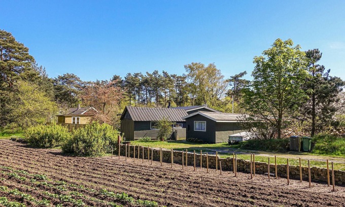 Oster Somarken House | Nice home in Aakirkeby with WiFi
