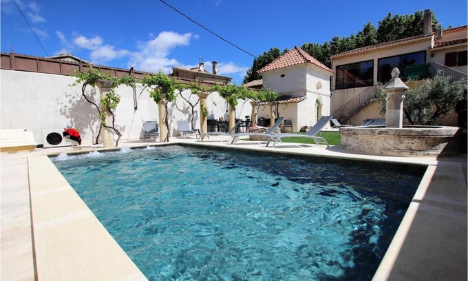 Rochefort-du-Gard House | Nice Home In Rochefort-Du-Gard