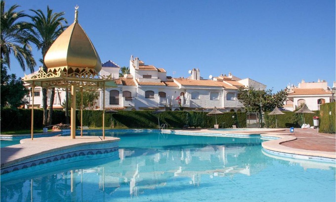 Los Arenales del Sol House | Nice Home In Santa Pola With Wifi