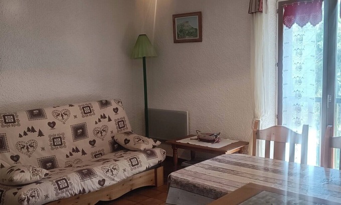 Monetier-les-Bains Apartment | Nice studio in the heart of Le Monêtier-les-Bains