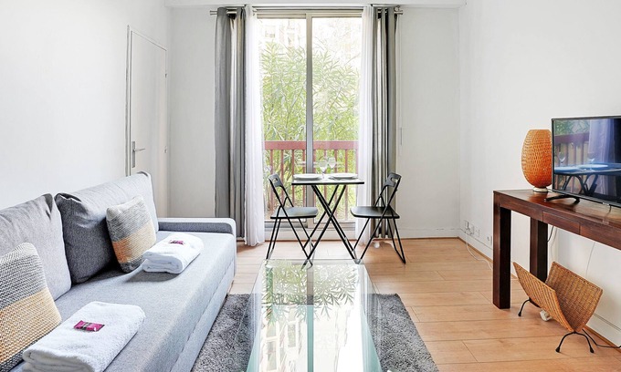 Grange aux Belles Apartment | Nice studio 2pers / Quai de Jemmapes - Colonel Fabien / Mobility lease