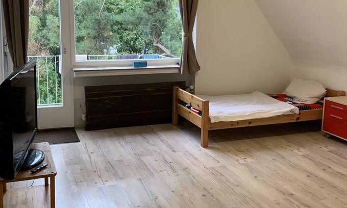 Rungsdorf Apartment | Nice studio (attic) with balcony, central location