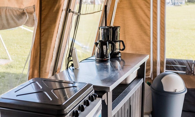 Echternacherbruck House | Nice tent on a campsite