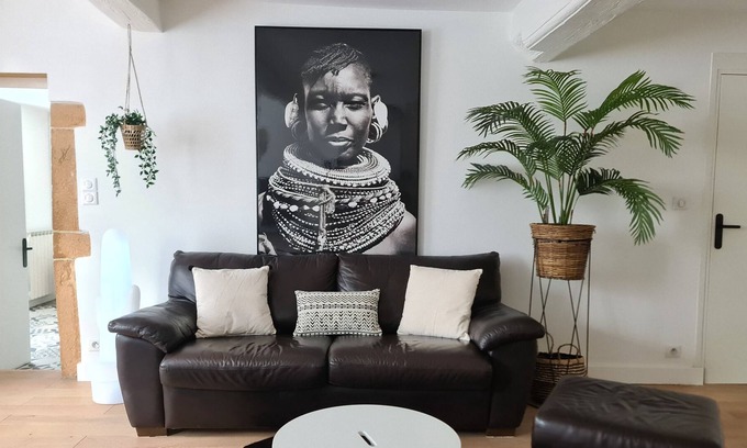 Val d'Oingt House | Nid de Charme XXL en Duplex