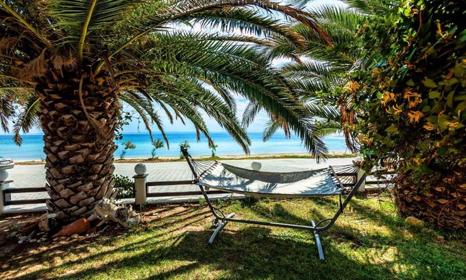 Nikita Villa | Nikiti Seaside Villas