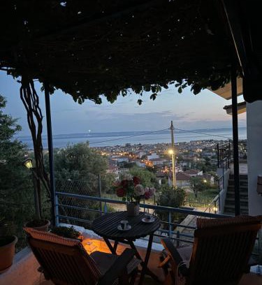 Nikita Apartment | Nikiti Sunset Viewpoint