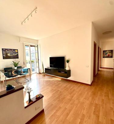 Dergano Apartment | Nina’s House