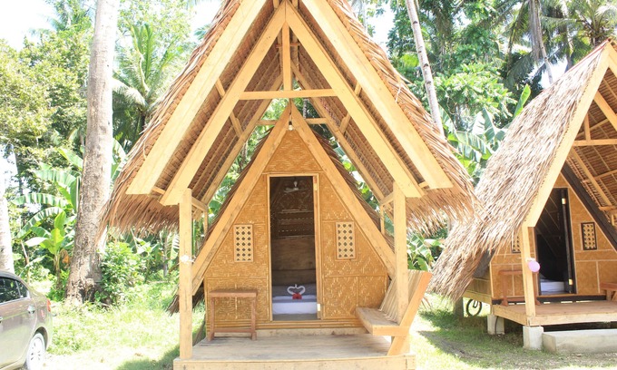 Loboc Hotel | Nipa Hut Village