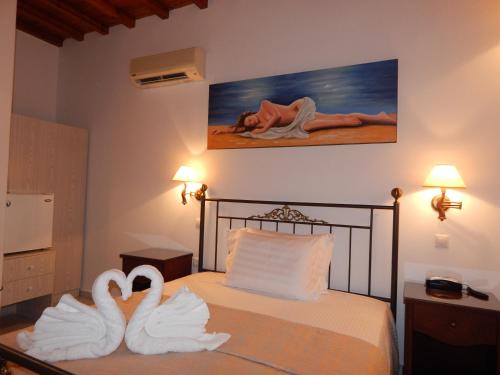 Agios Ioannis Bed & Breakfast | Nisiotiko house in Tinos near the beach