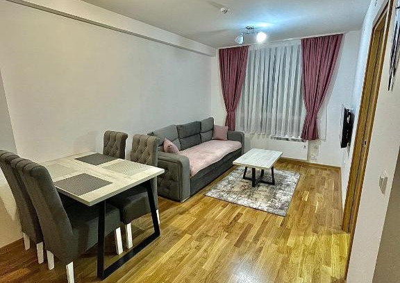 Lisina Apartment | NL Apartman