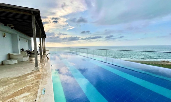 Crespo Apartment | nnnn Luxury 3-Bedroom Apartment in Cartagena