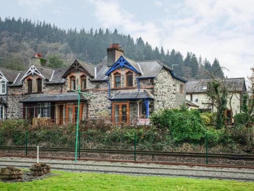 Betws-Y-Coed House | No 1 Railway Cottages